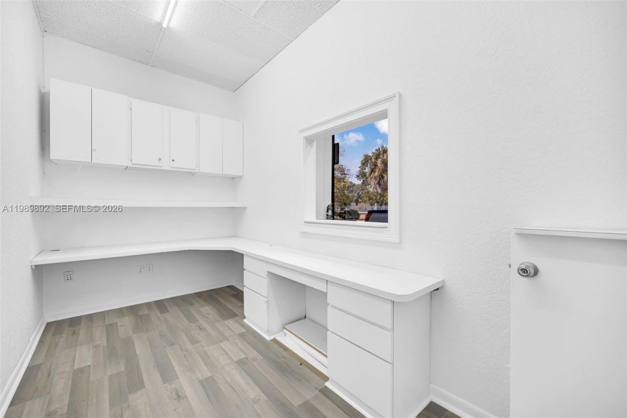 3801 N University Dr, Unit 502, Sunrise, FL 33351 Photo