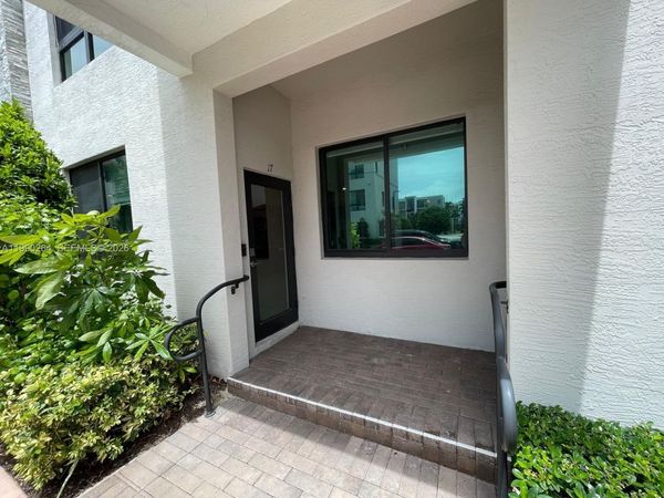 4700 NW 84th Ave , Unit 17, Doral, FL 33166