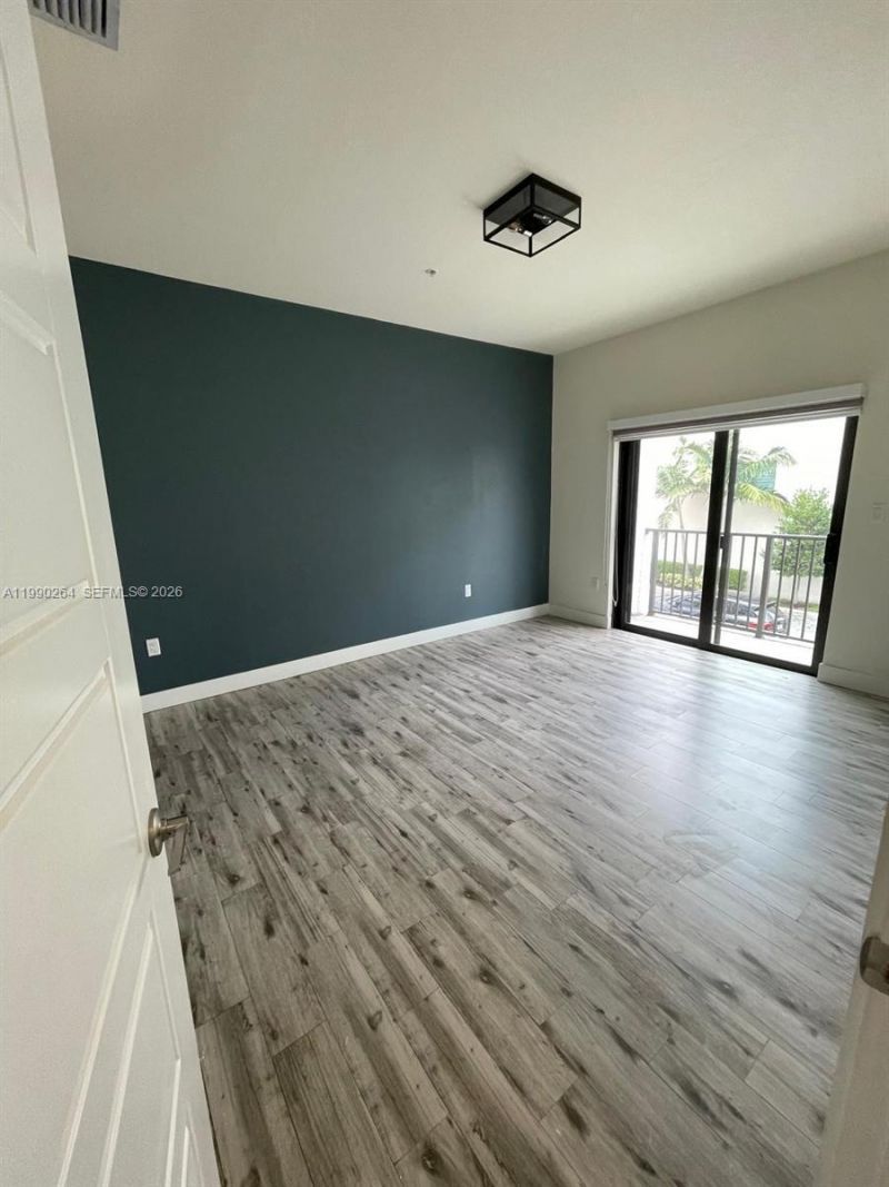 4700 NW 84th Ave , Unit 17, Doral, FL 33166 Photo