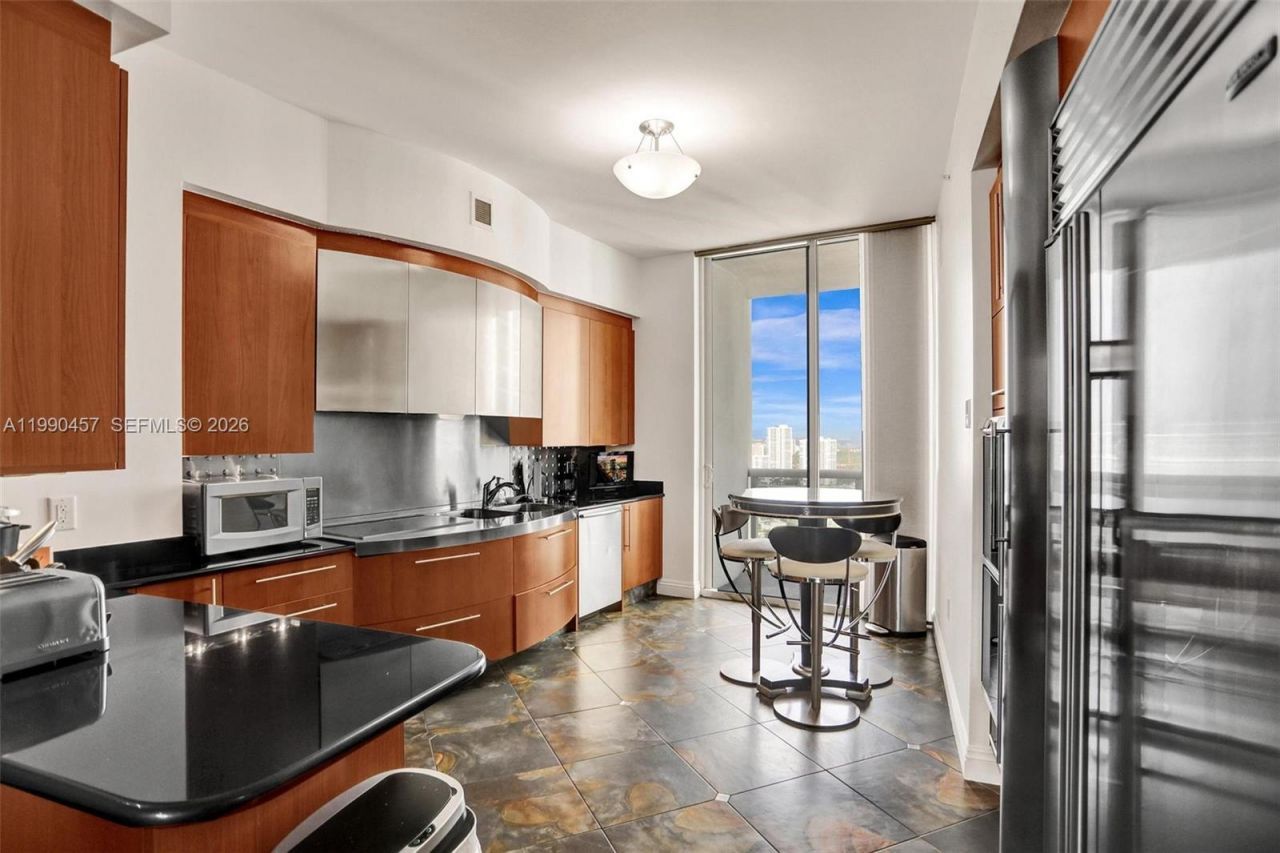 18101 Collins, Unit 4106 +Caba, Sunny Isles Beach, FL 33160 Photo