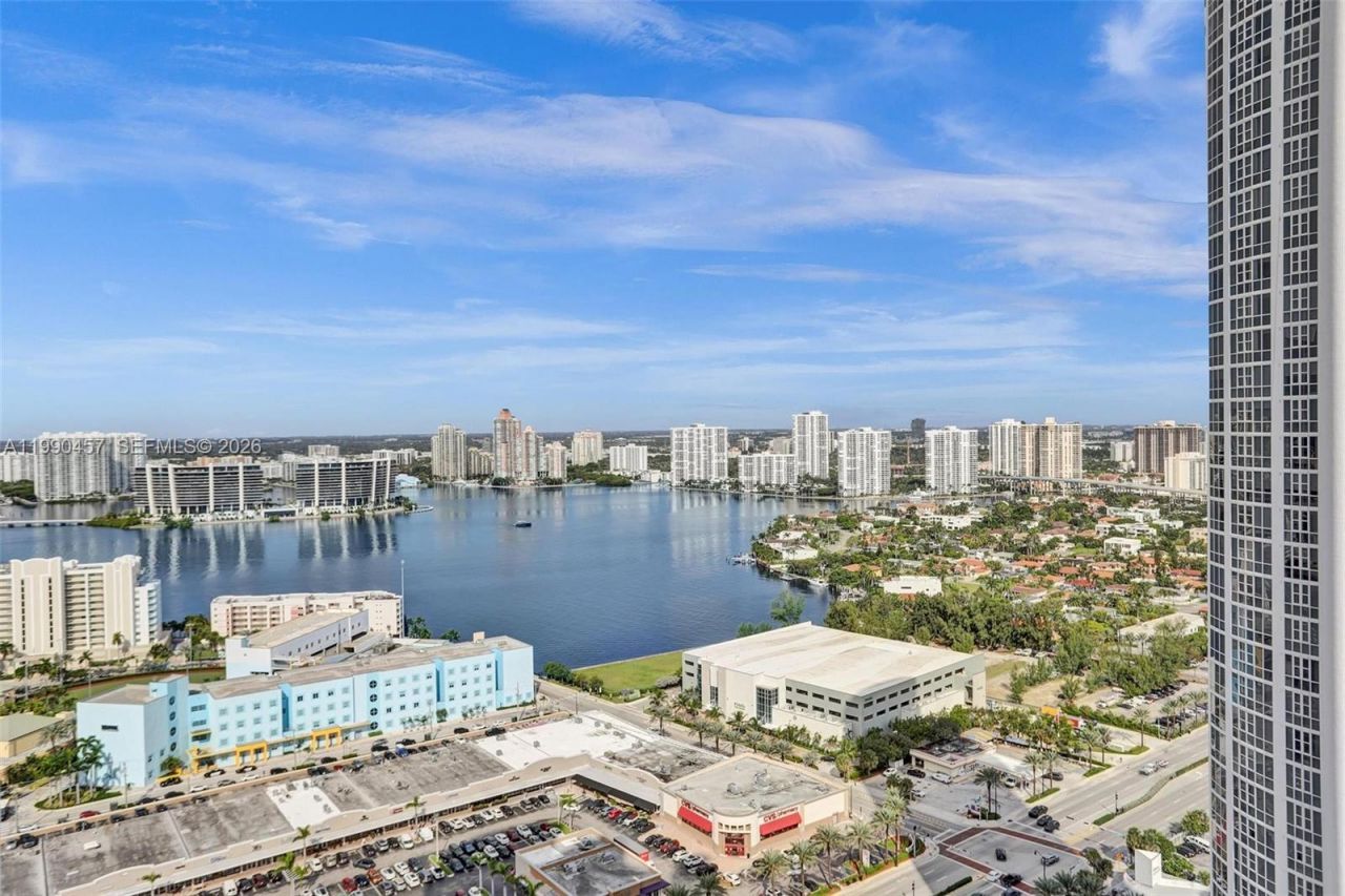 18101 Collins Ave , Unit 4106 + Cab, Sunny Isles Beach, FL 33160 Photo