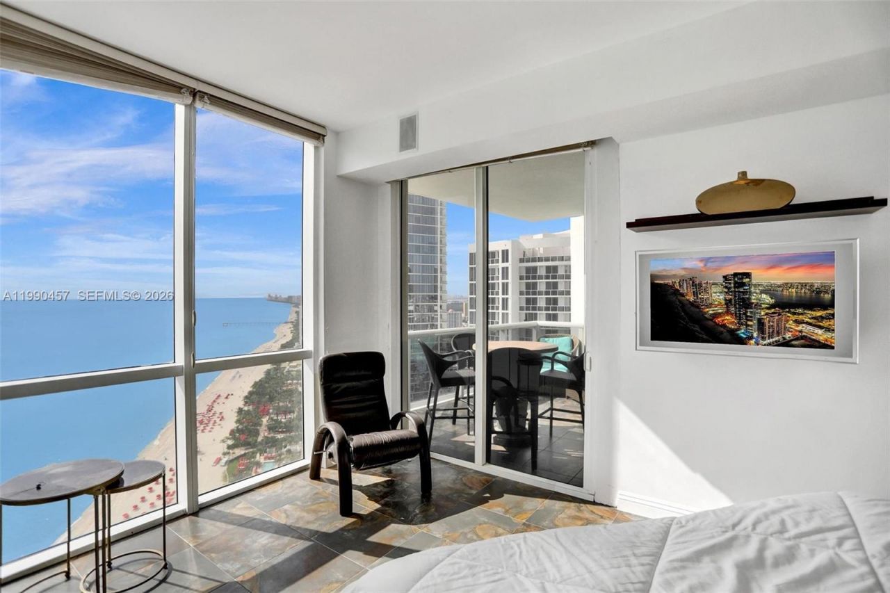 18101 Collins Ave , Unit 4106 + Cab, Sunny Isles Beach, FL 33160 Photo