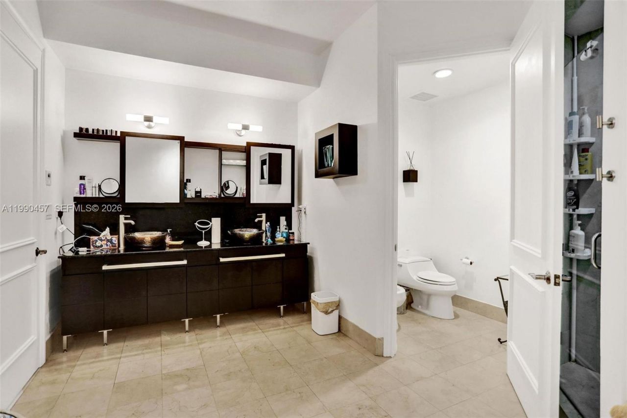 18101 Collins Ave , Unit 4106 + Cab, Sunny Isles Beach, FL 33160 Photo