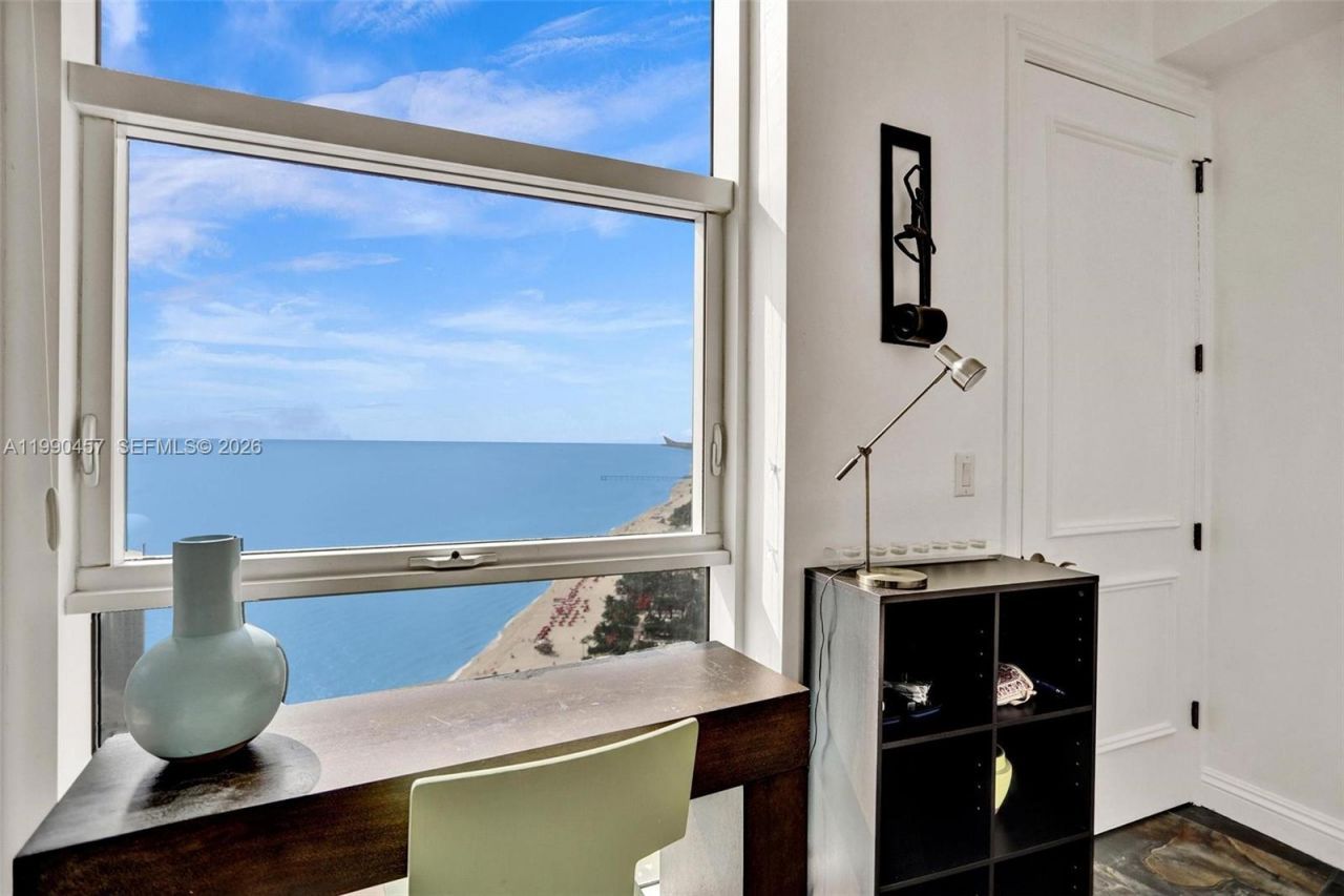 18101 Collins Ave , Unit 4106 + Cab, Sunny Isles Beach, FL 33160 Photo