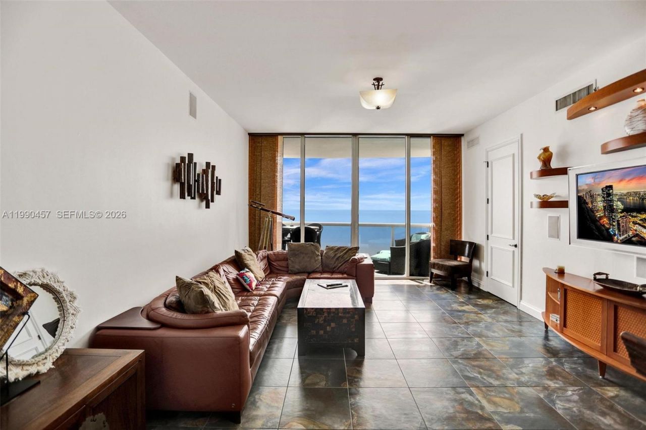 18101 Collins Ave , Unit 4106 + Cab, Sunny Isles Beach, FL 33160 Photo