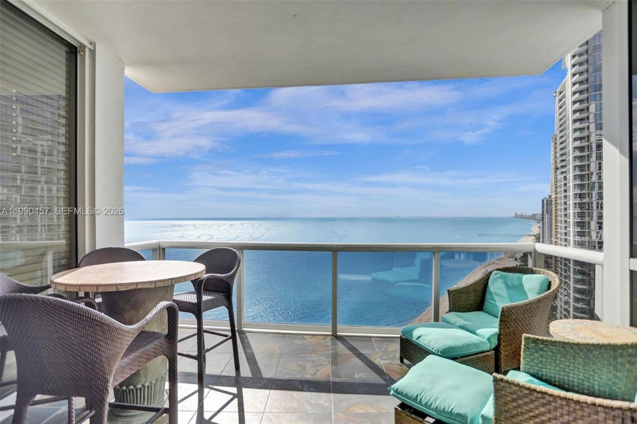 18101 Collins Ave , Unit 4106 + Cab, Sunny Isles Beach, FL 33160 Photo