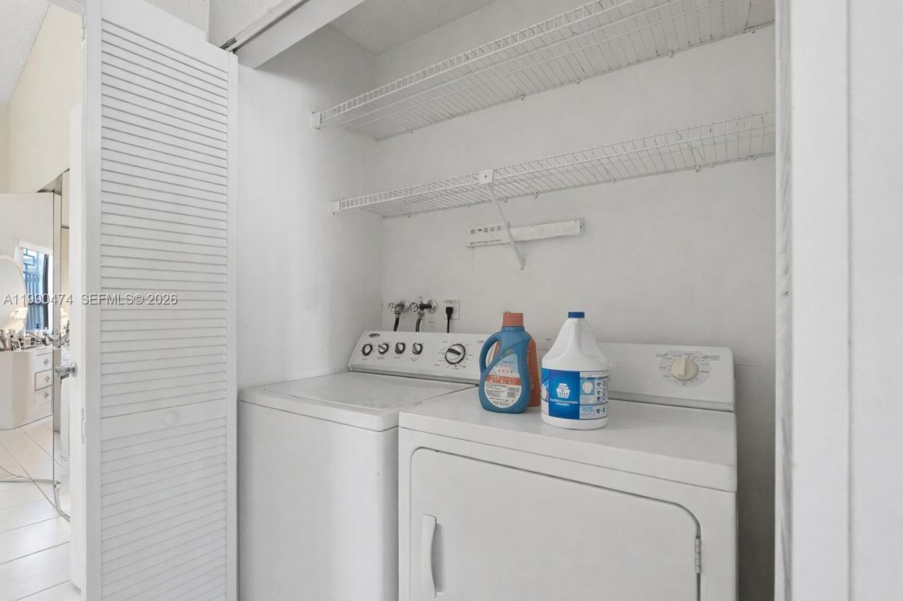 8798 NW 111th Ter , Hialeah Gardens, FL 33018 Photo