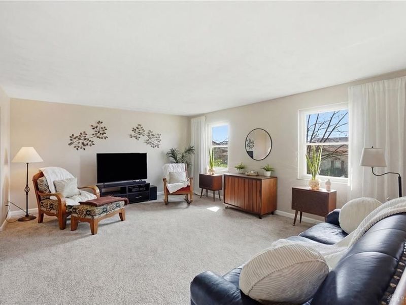 1221 Nassau Drive, Miamisburg, OH 45342 Photo 19