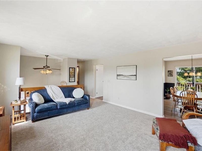 1221 Nassau Drive, Miamisburg, OH 45342 Photo 7