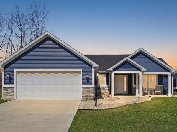 1309 Tuscany Crossing, Winona Lake, IN 46590