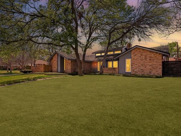 2200 Rockbrook Court , Arlington, TX 76006
