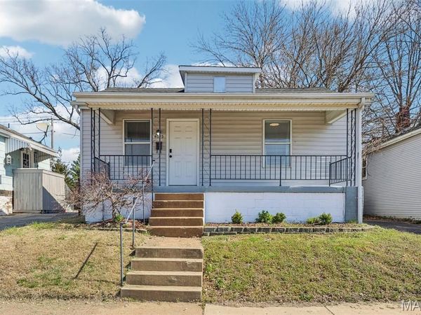 4695 Primm Street, St Louis, MO 63116