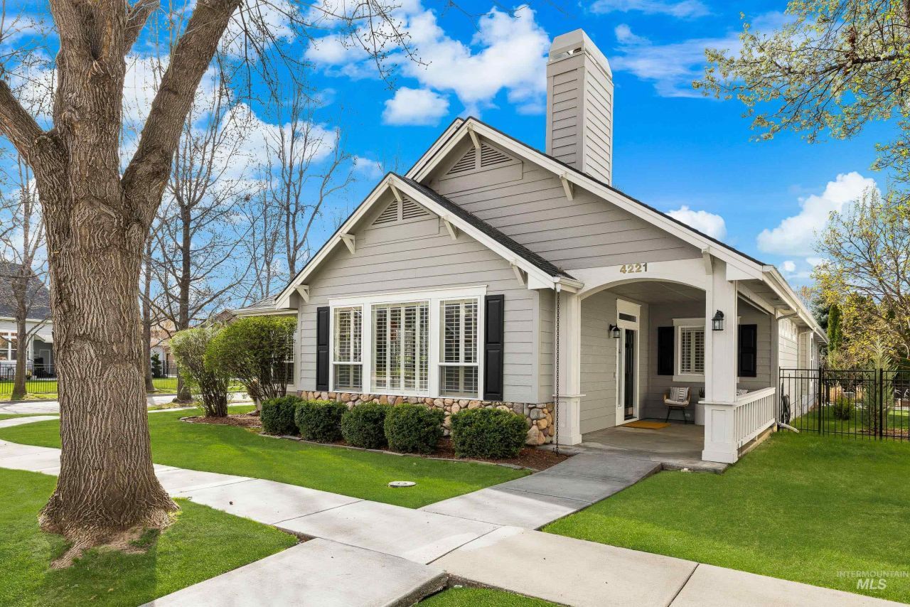 4221 E Barber Station Way, Boise, ID 83716 Main Photo