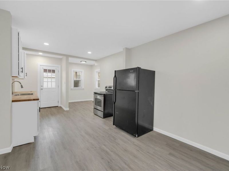 967 Oakland Avenue, Akron, OH 44310 Photo 12