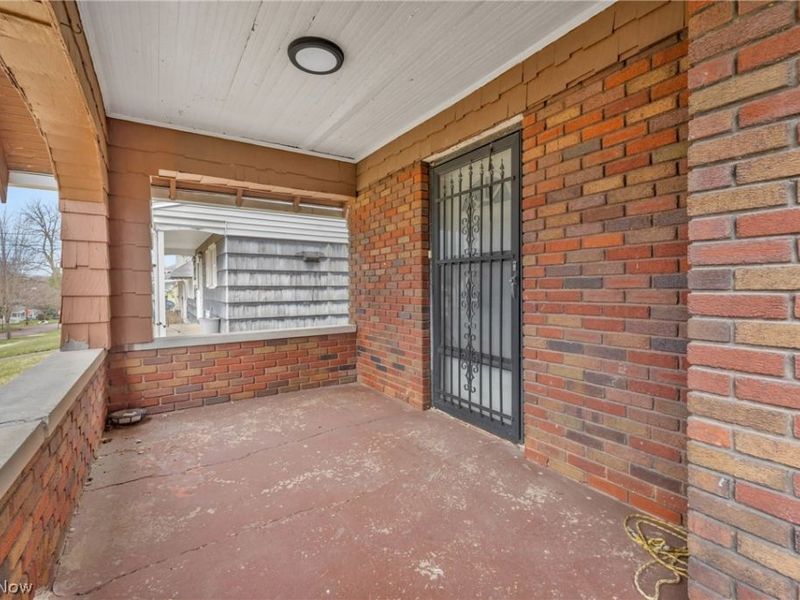 967 Oakland Avenue, Akron, OH 44310 Photo 6