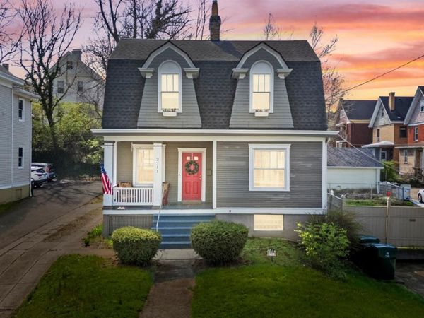 2711 Arbor Avenue, Cincinnati, OH 45209