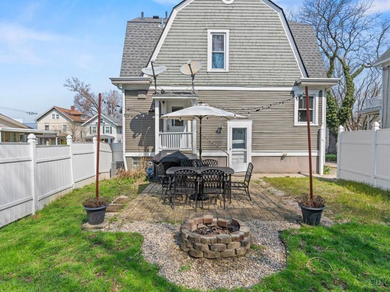 2711 Arbor Avenue, Cincinnati, OH 45209 Photo 32