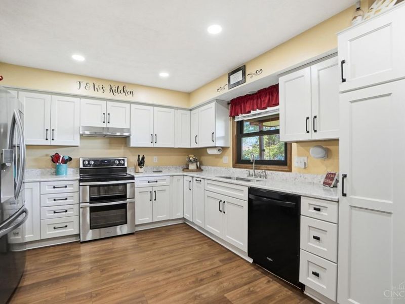 2312 Bevington Lane, Hamilton, OH 45013 Photo 13