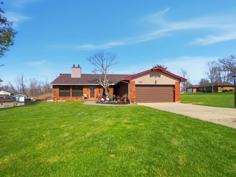 2312 Bevington Lane, Hamilton, OH 45013 Photo 3