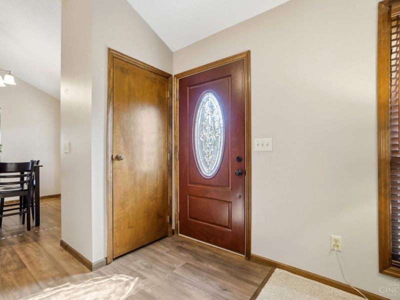 2312 Bevington Lane, Hamilton, OH 45013 Photo 6