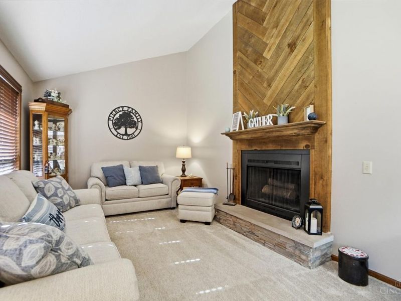 2312 Bevington Lane, Hamilton, OH 45013 Photo 8