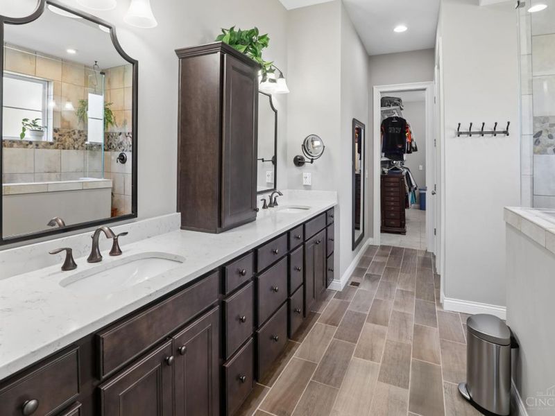 4986 Concorde Alley, Cincinnati, OH 45242 Photo 28