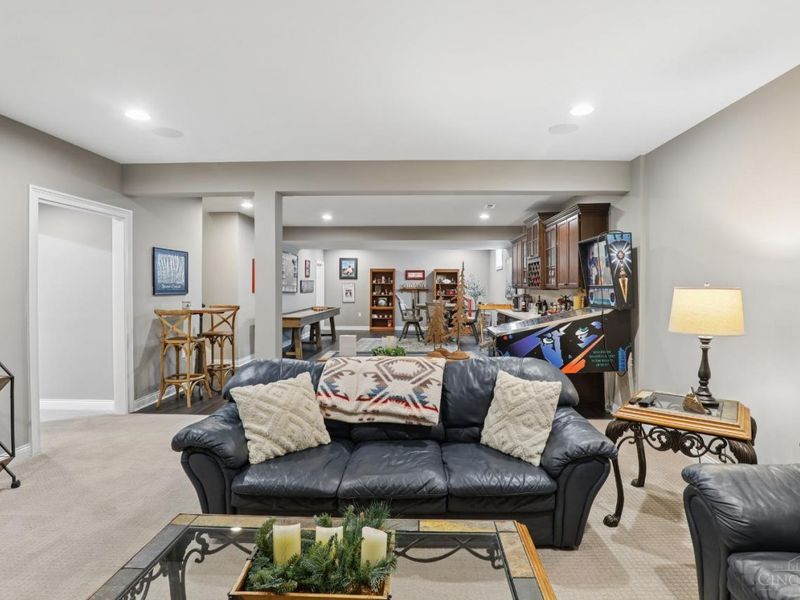 4986 Concorde Alley, Cincinnati, OH 45242 Photo 39