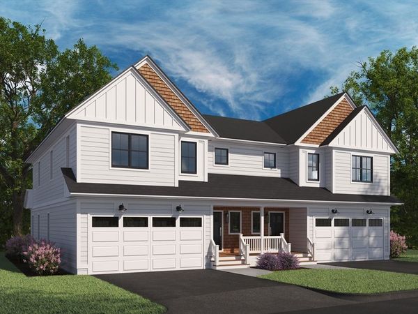 89 Oliver Pond Circle, Unit 4, Franklin, MA 02038