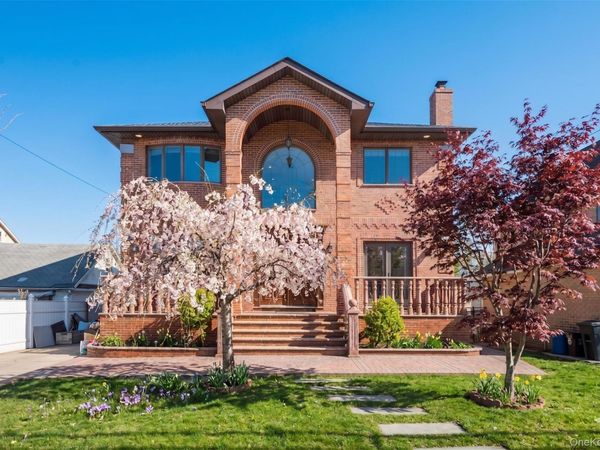 5013 Oceania Street, Oakland Gardens, NY 11364