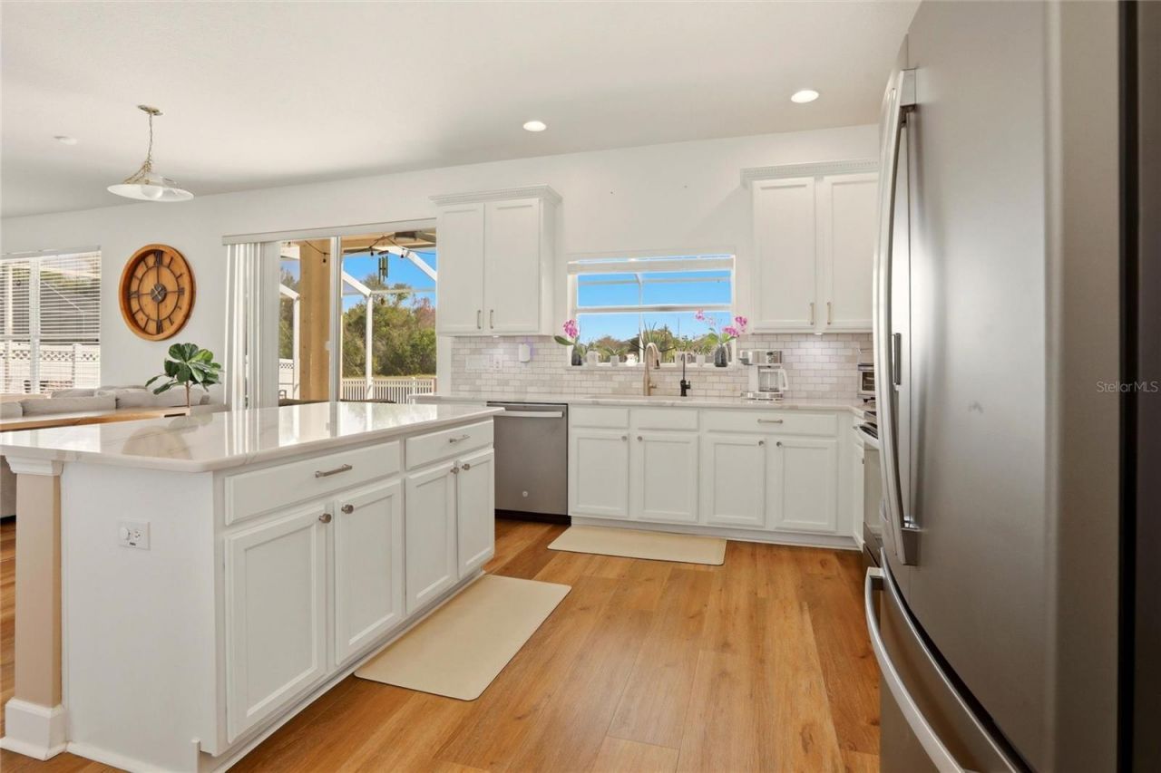 6007 43rd Court E, Bradenton, FL 34203 Photo