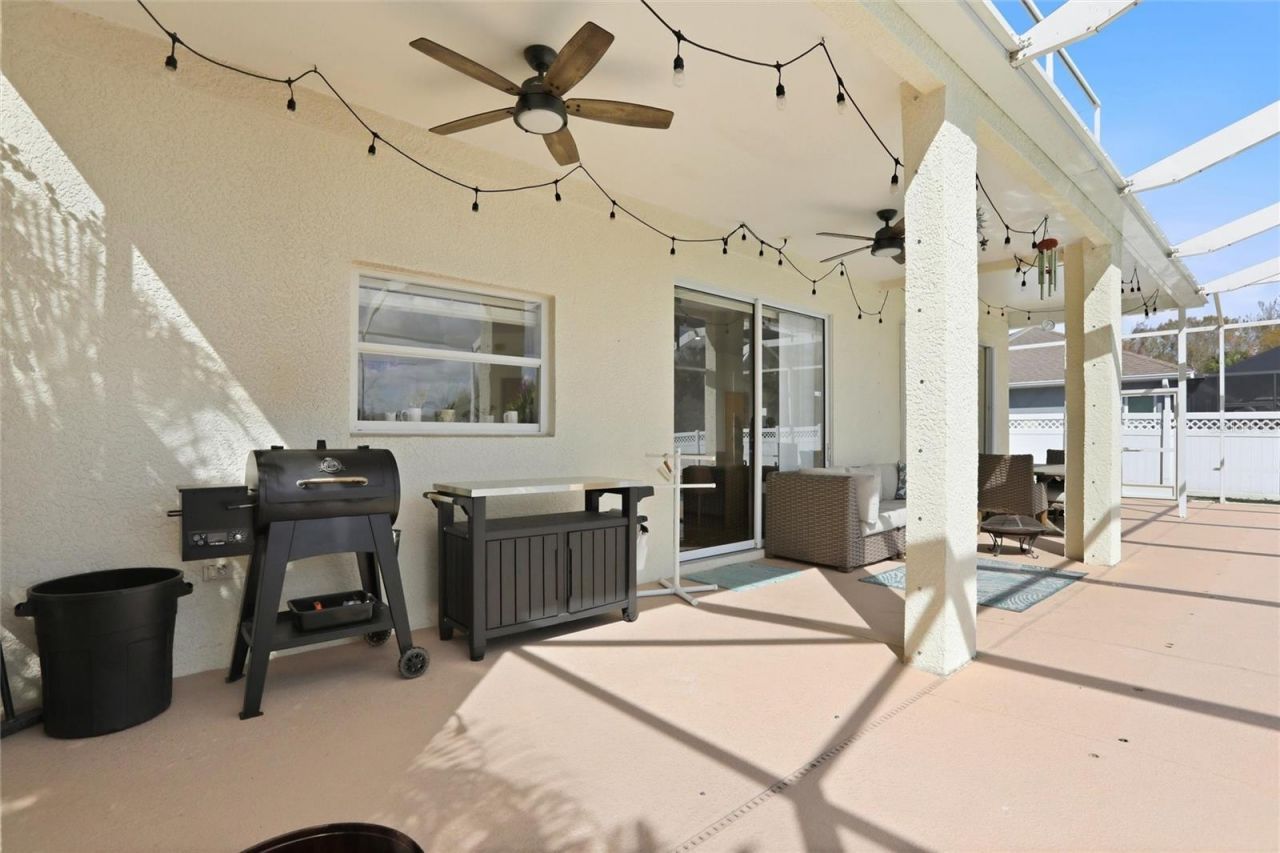 6007 43rd Court E, Bradenton, FL 34203 Photo