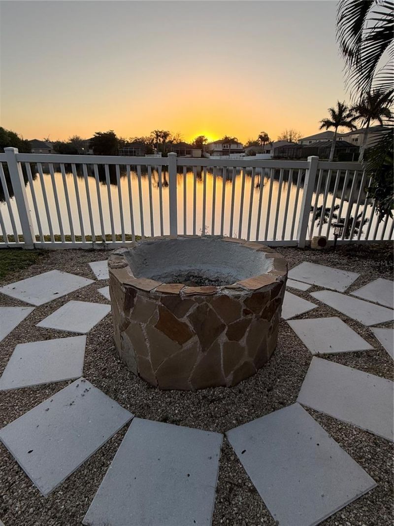 6007 43rd Court E, Bradenton, FL 34203 Photo