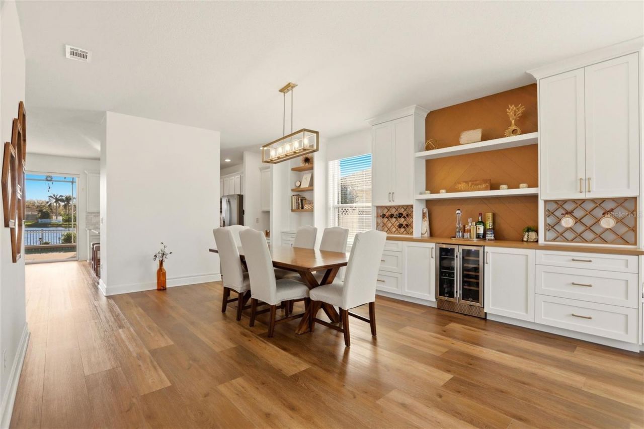 6007 43rd Court E, Bradenton, FL 34203 Photo