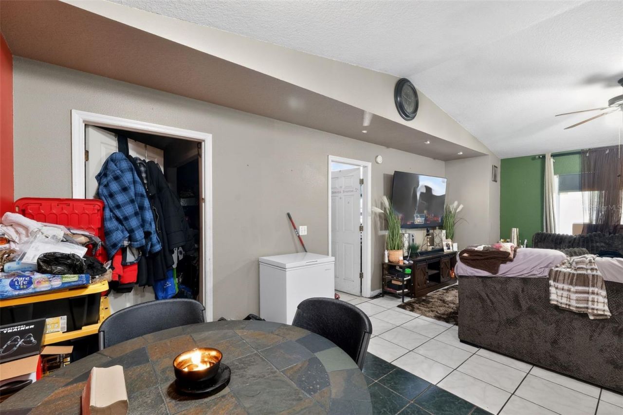 829 Shirley Ann Trail , Lakeland, FL 33809 Photo