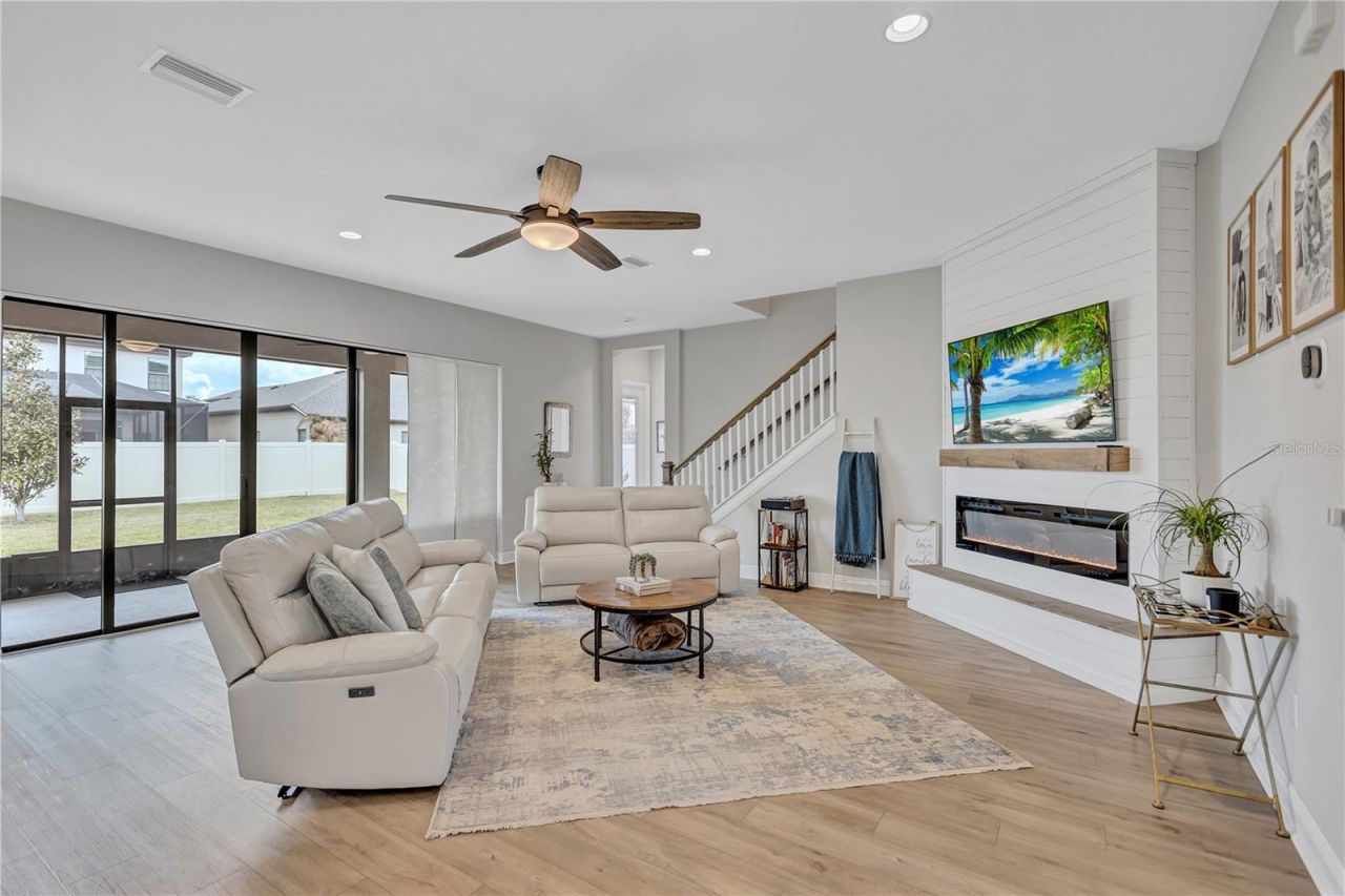 4593 Shoreleaf Loop , Valrico, FL 33596 Photo