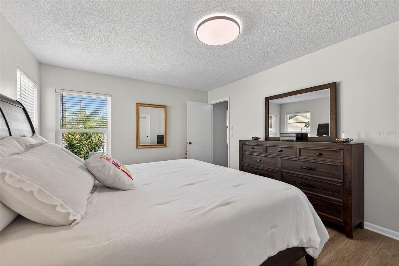 10275 113th Street, Seminole, FL 33778 Photo