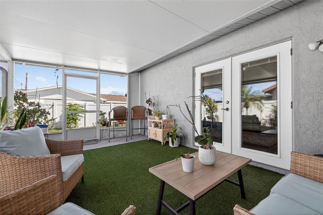 10275 113th Street, Seminole, FL 33778 Photo