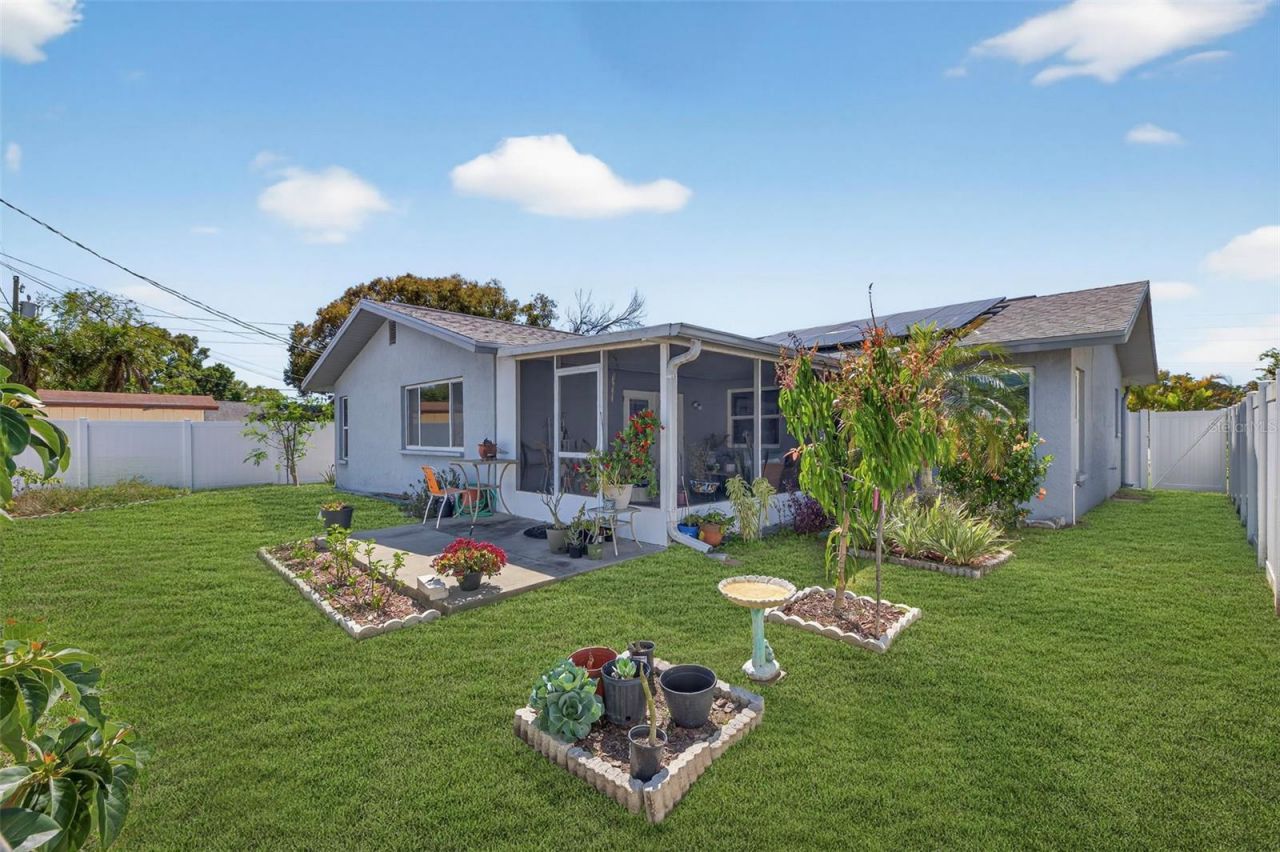 10275 113th Street, Seminole, FL 33778 Photo