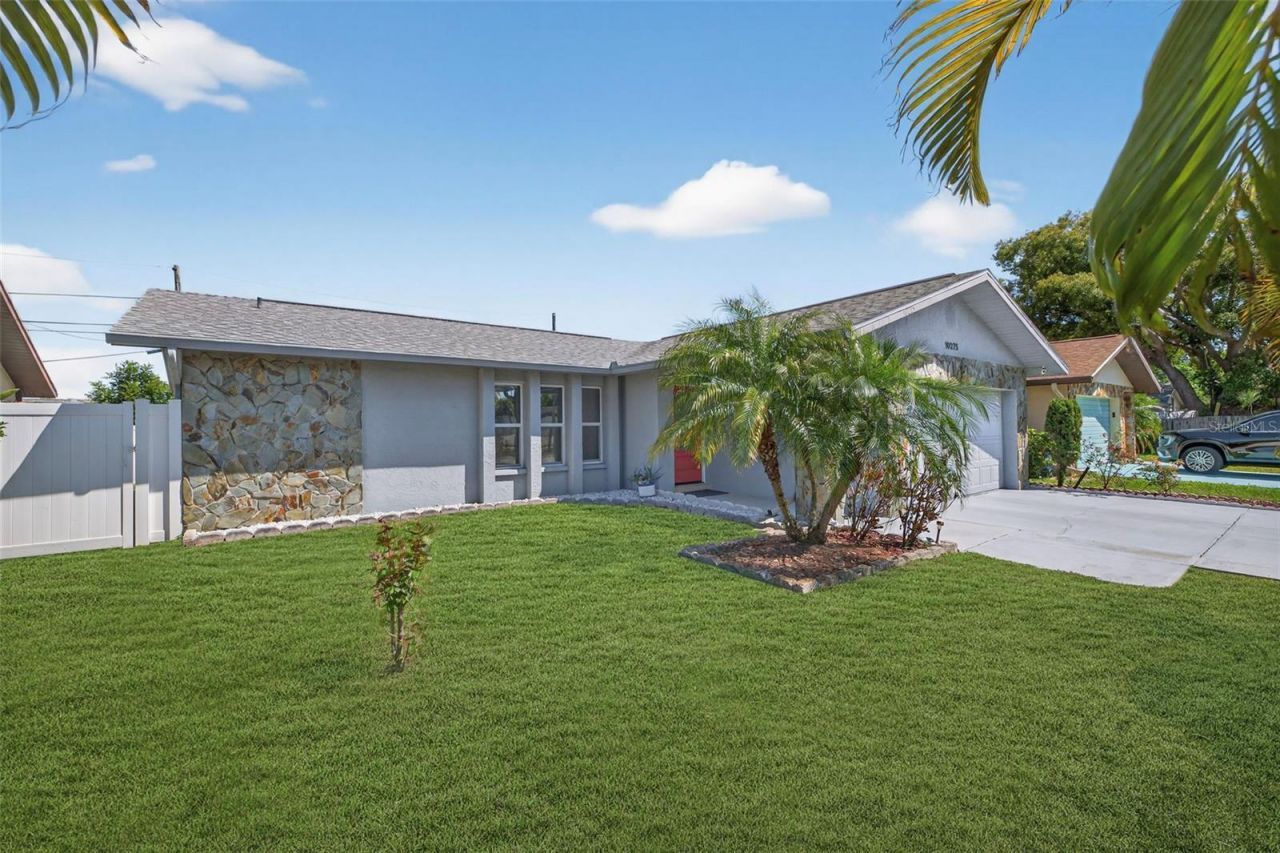 10275 113th Street, Seminole, FL 33778 Photo