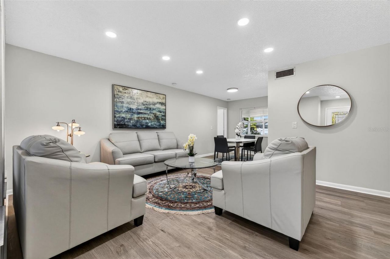 10275 113th Street, Seminole, FL 33778 Photo