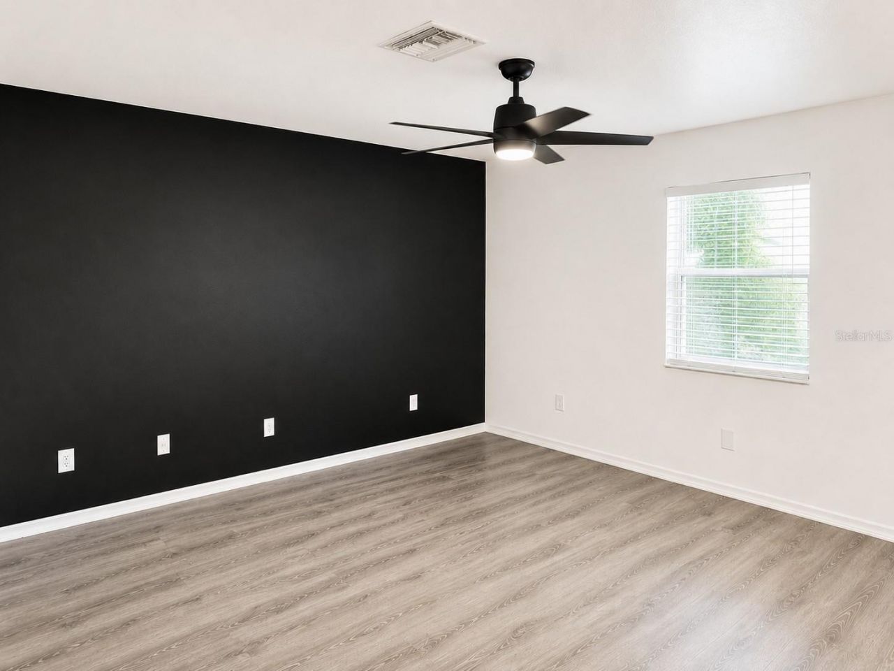10004 N 23rd Street, Tampa, FL 33612 Photo