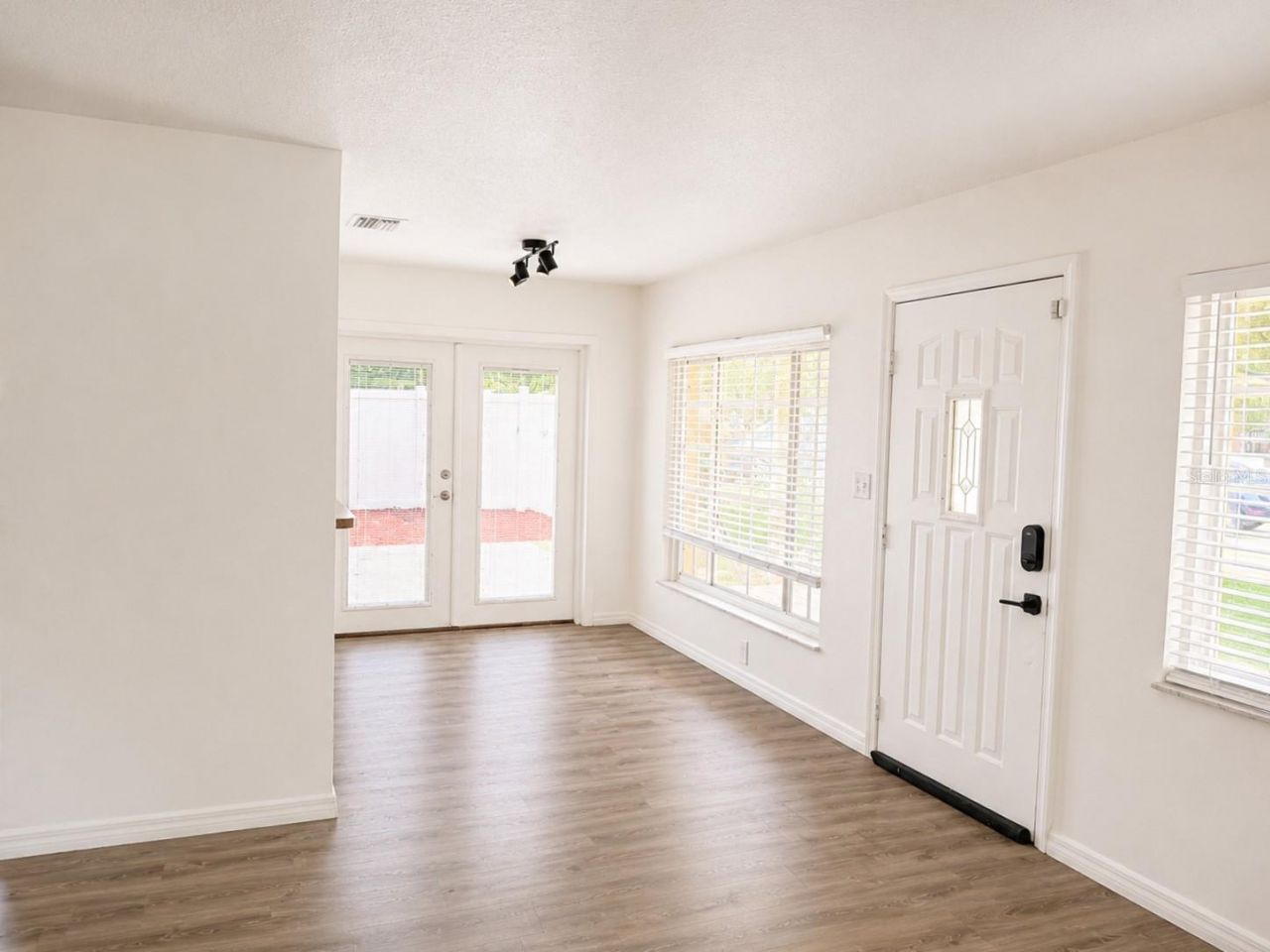 10004 N 23rd Street, Tampa, FL 33612 Photo