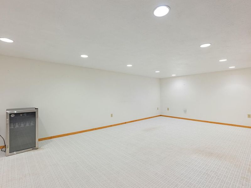 5235 W Ridgewood Road, Springfield, OH 45503 Photo 21