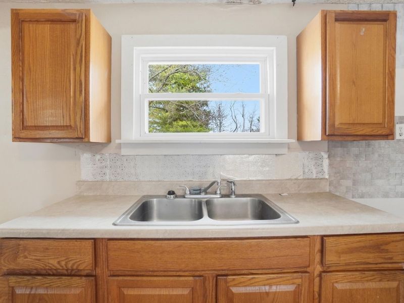 1166 W Sparrow Road, Springfield, OH 45502 Photo 21