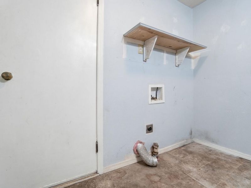 1166 W Sparrow Road, Springfield, OH 45502 Photo 28