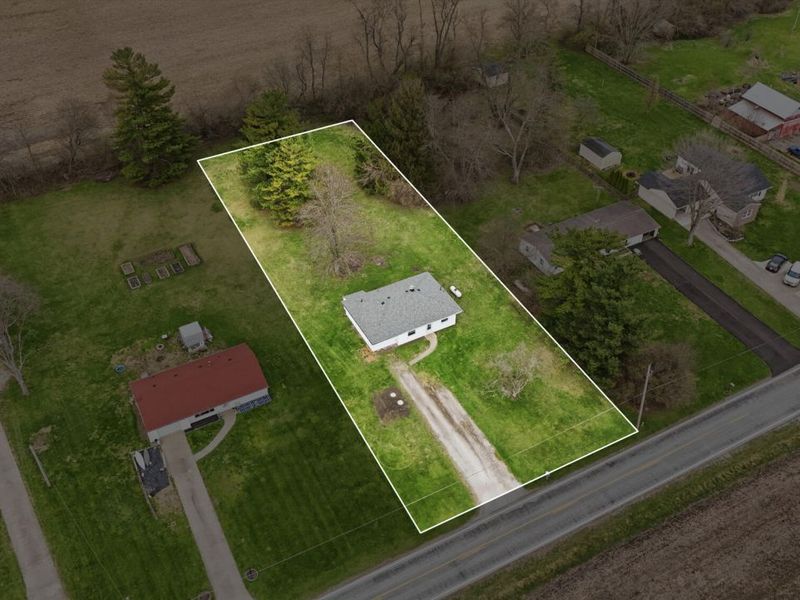 1166 W Sparrow Road, Springfield, OH 45502 Photo 3