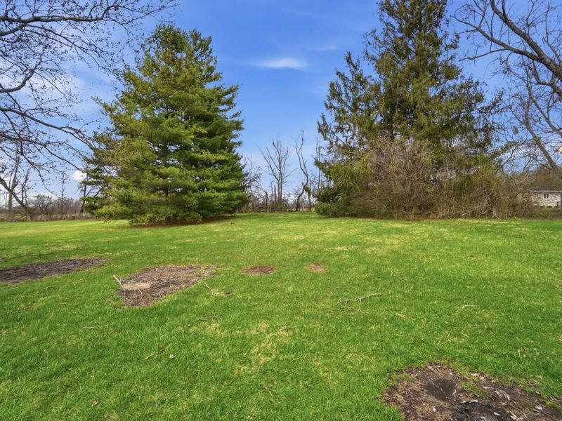 1166 W Sparrow Road, Springfield, OH 45502 Photo 36