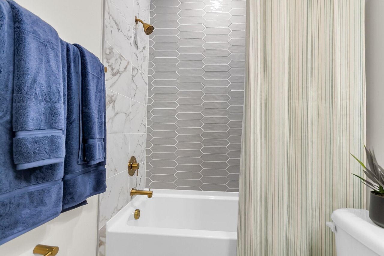 1111 Reserve Lane Photo 27