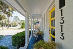 1313 Lonnie Circle photo 4