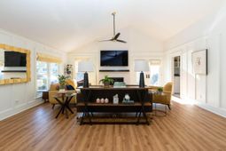 1313 Lonnie Circle photo 4